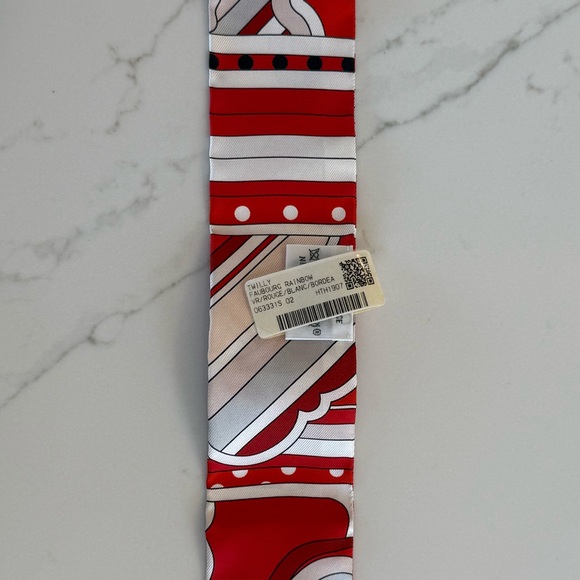 Hermes Silk Faubourg Rainbow Twilly - Picture 2 of 2